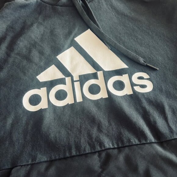 CLEARANCE!  ADIDAS - Men's Short Sleeve Hoodie, Black, Size S - Picture 5 of 10